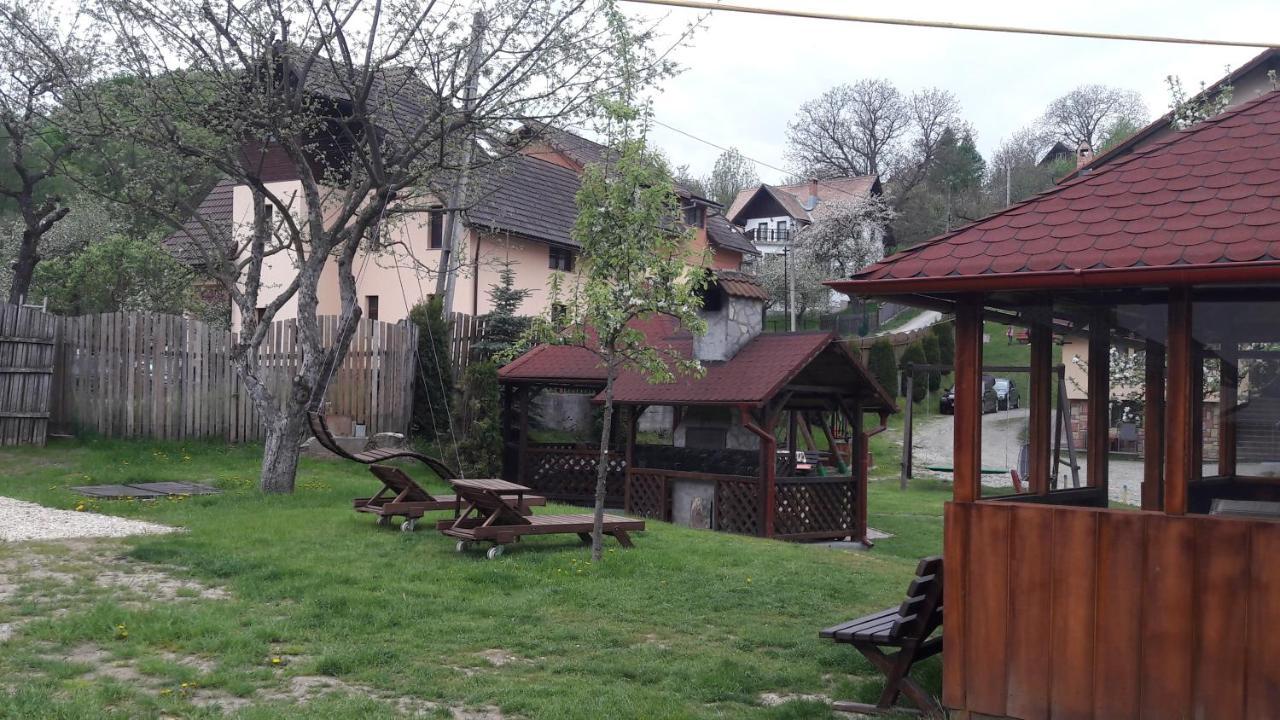 Pensiunea Sarah Bran Bran  Dış mekan fotoğraf