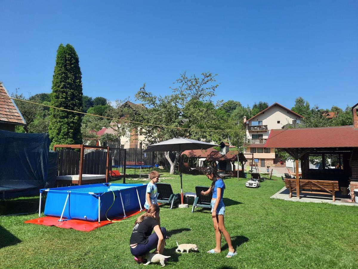 Pensiunea Sarah Bran Bran  Dış mekan fotoğraf