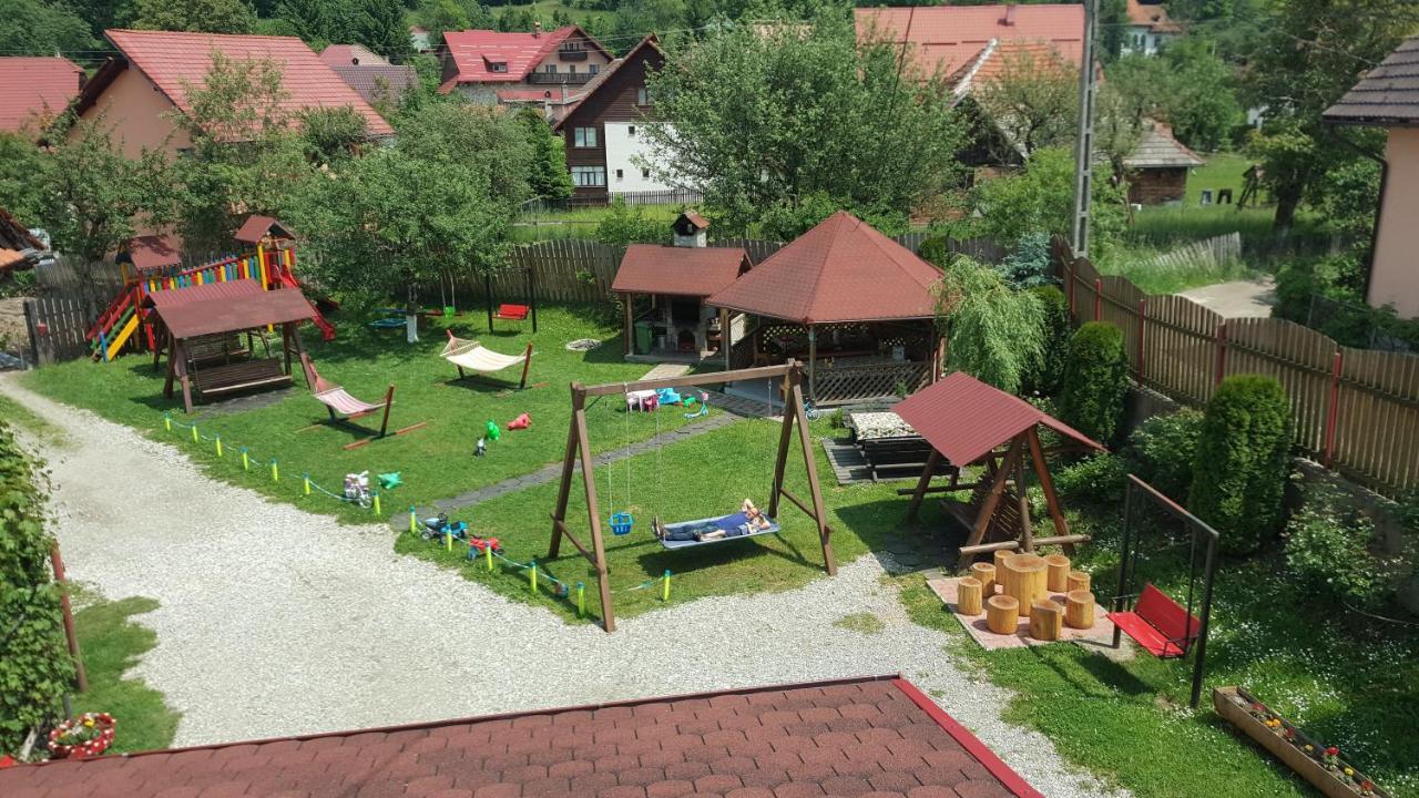 Pensiunea Sarah Bran Bran  Dış mekan fotoğraf